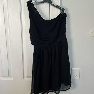 Doe & Rae black one shoulder dress